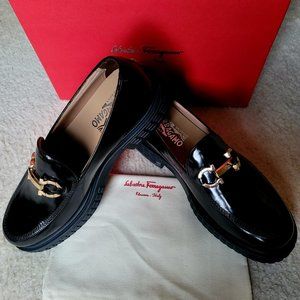 Authentic Salvatore Ferragamo Lug Sole Black Leather Gancini Loafers